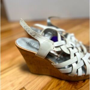 Guess Sandals